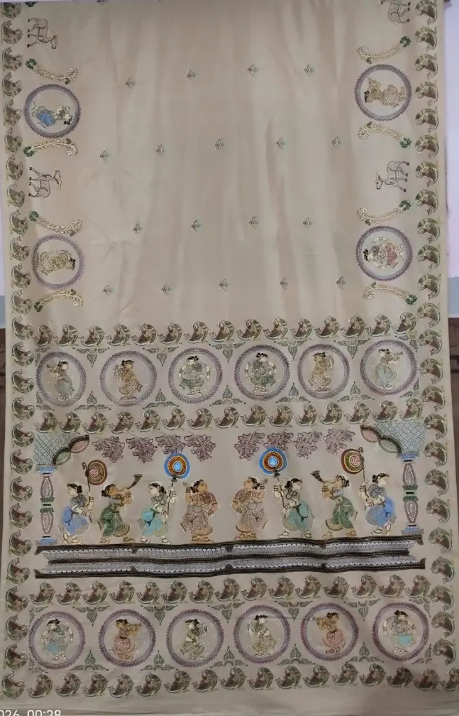 Saree3.webp